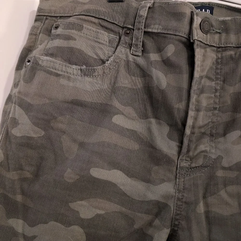 Gap Denim True Skinny Camo Jeans Womens 12/31 Olive‎ Green Camouflage Raw Hem